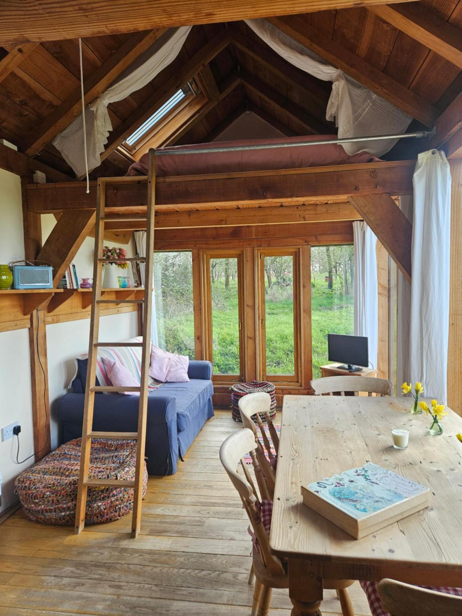 Log Cabin At The Old Summer Dairy Glastonbury Somerton  Exteriör bild